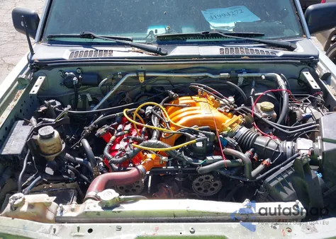 2003 Nissan Xterra Xe z USA, uszkodzony, nr VIN 5N1ED28T03C702175